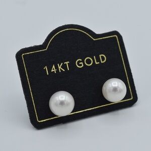 14kt Gold Pearl Earring